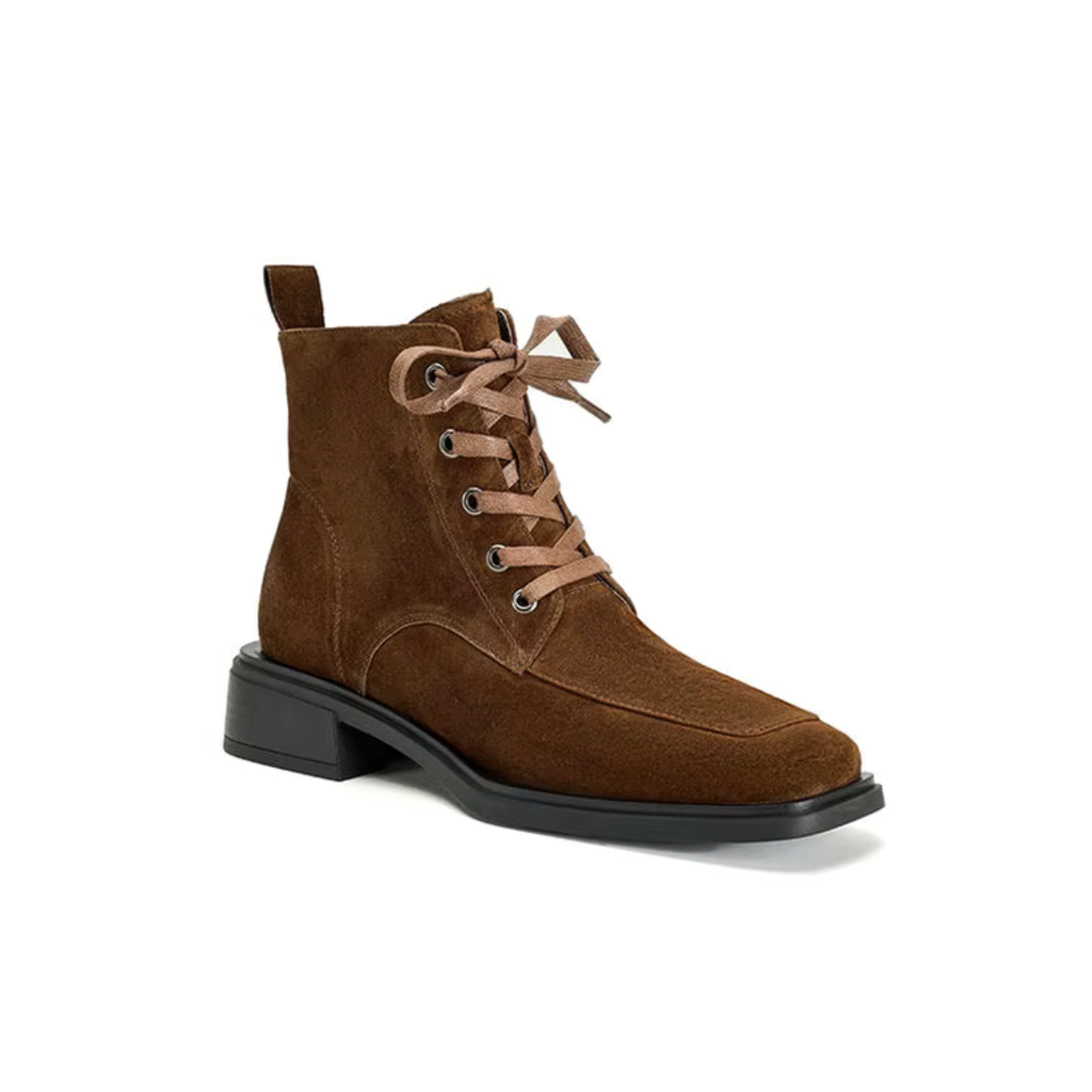 Bottines à lacet en daim talon carré – DANÉLIA