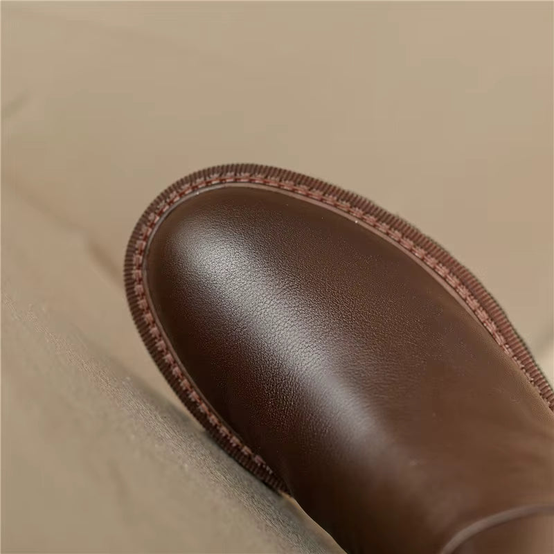 Bottes hautes en cuir avec élastiques latéraux à talon bas – MAVÉA