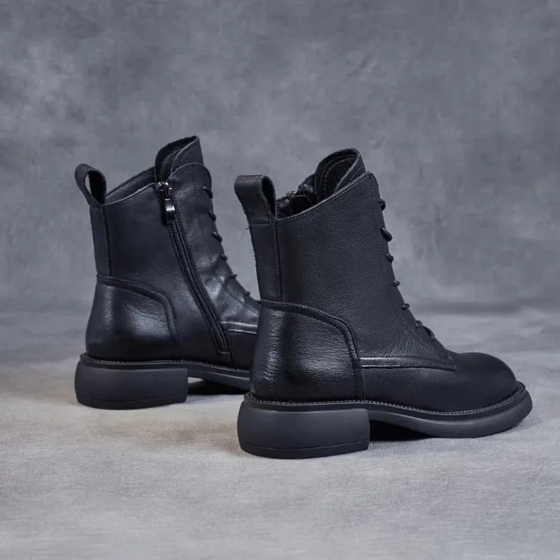 Bottines en cuir à lacet talon plat – VÉONA