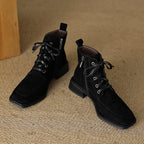 Bottines à lacet en daim talon carré – DANÉLIA