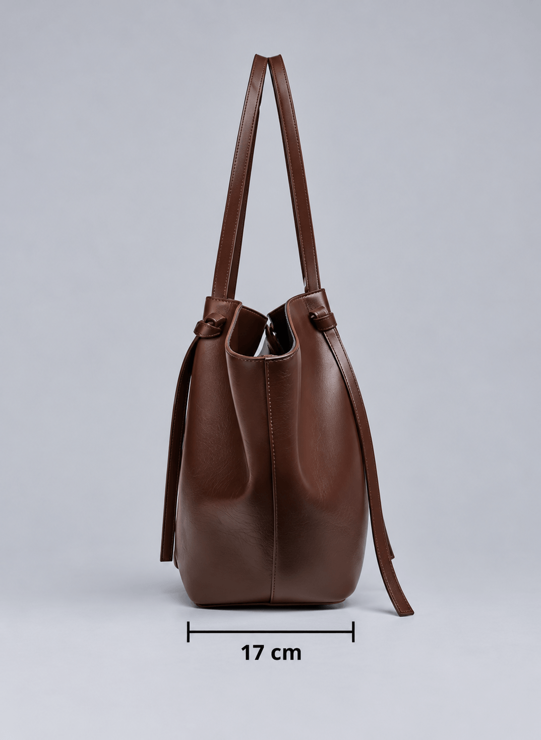 Sac à main marron foncé femme cuir vegan dimensions de coté grande capacité Eglaria