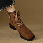 Bottines à lacet en daim talon carré – DANÉLIA