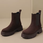 Bottines en cuir avec élastique a semelle crantée  – ADÉLINA