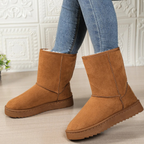Bottines fourrées en daim vegan à talon plat bout rond – VÉLORA