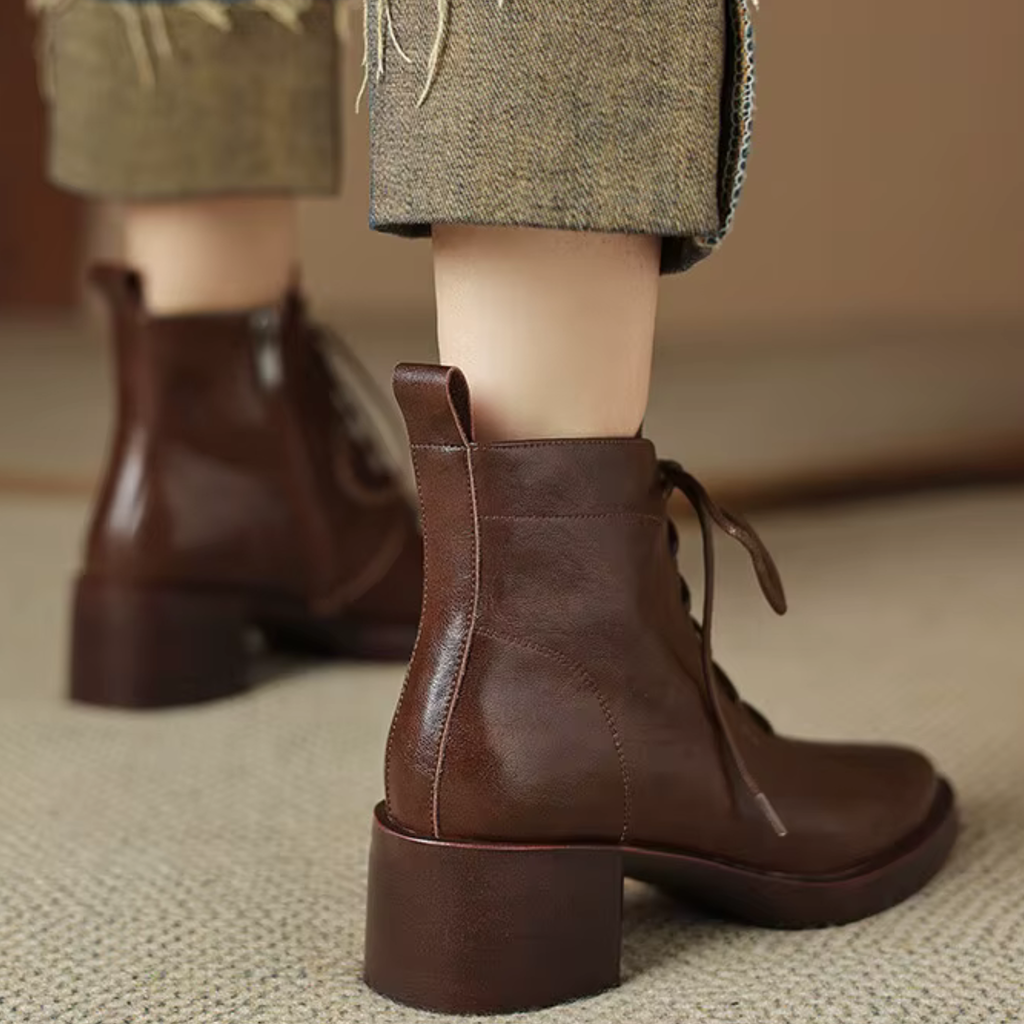 Bottines en cuir à lacet talon rond – VÉANA