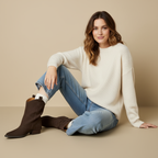 Bottes marron - femme assise