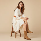 Bottes marron - femme assise