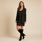 Bottes noires - portrait debout