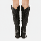 Bottes noires vue arrière