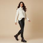 Bottines marron - femme en mouvement