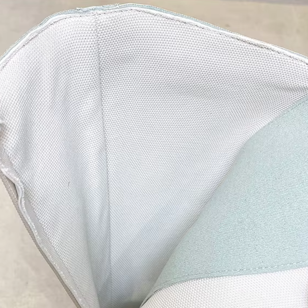 Bottes à lacets en similicuir hautes à talon bout rond – RENÉA