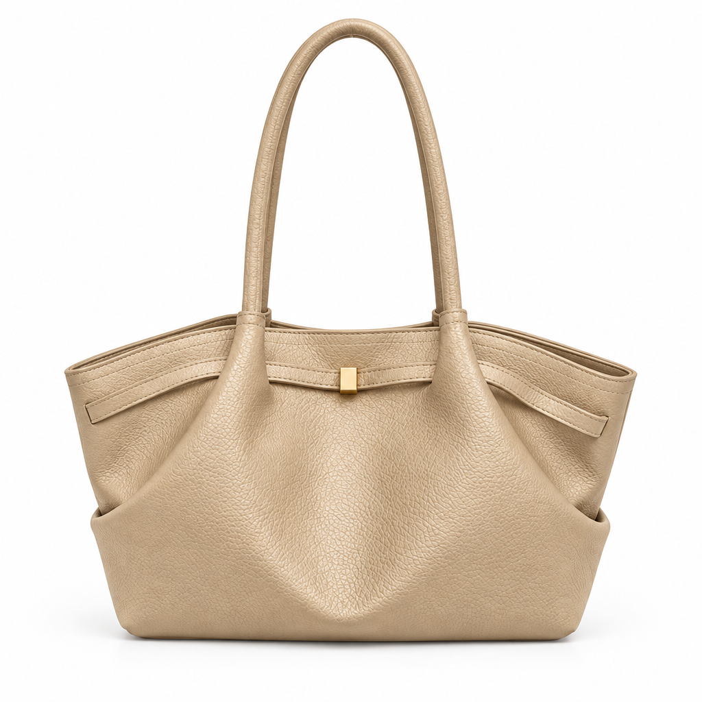 Sac beige camel sur fond blanc