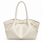 Sac ivoire sur fond blanc