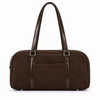 Sac marron foncé sur fond blanc