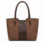 Sac marron, photo nette sur fond blanc